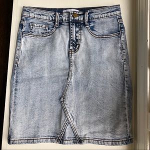 Legoe Heritage acid wash denim mini skirt